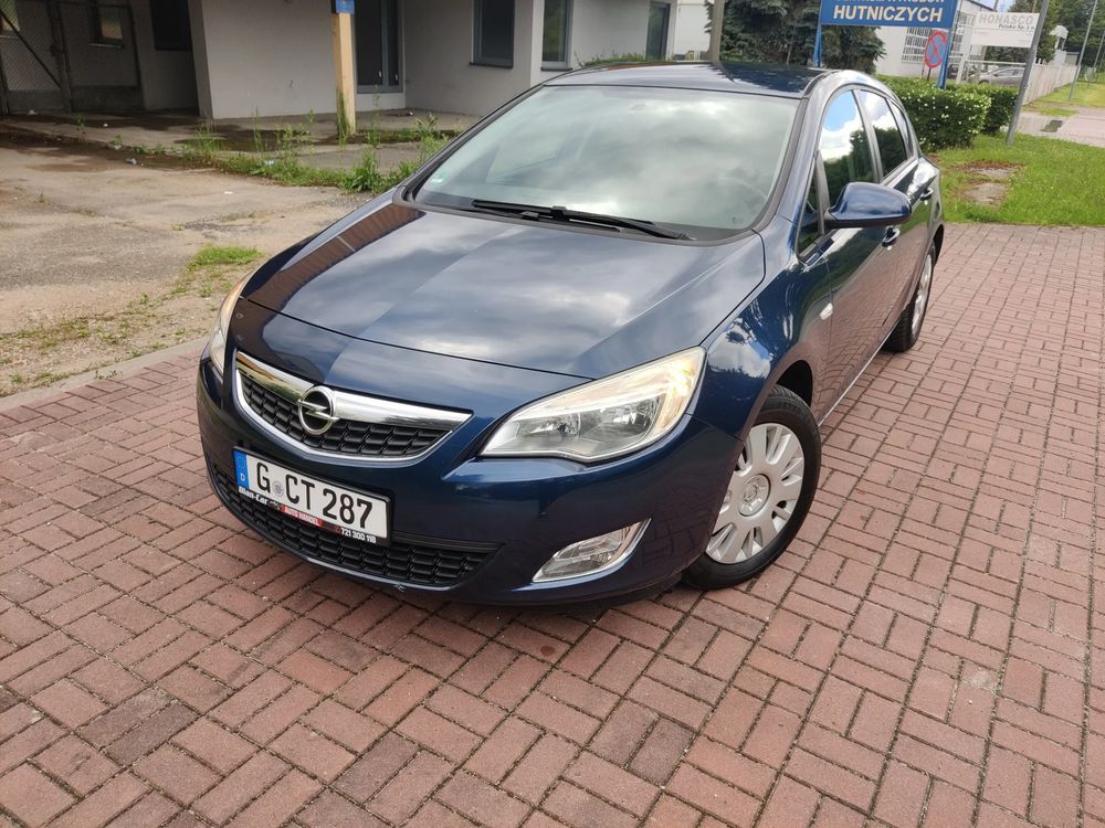 Opel Astra J (2009-2019) 1.4 T Active 2012