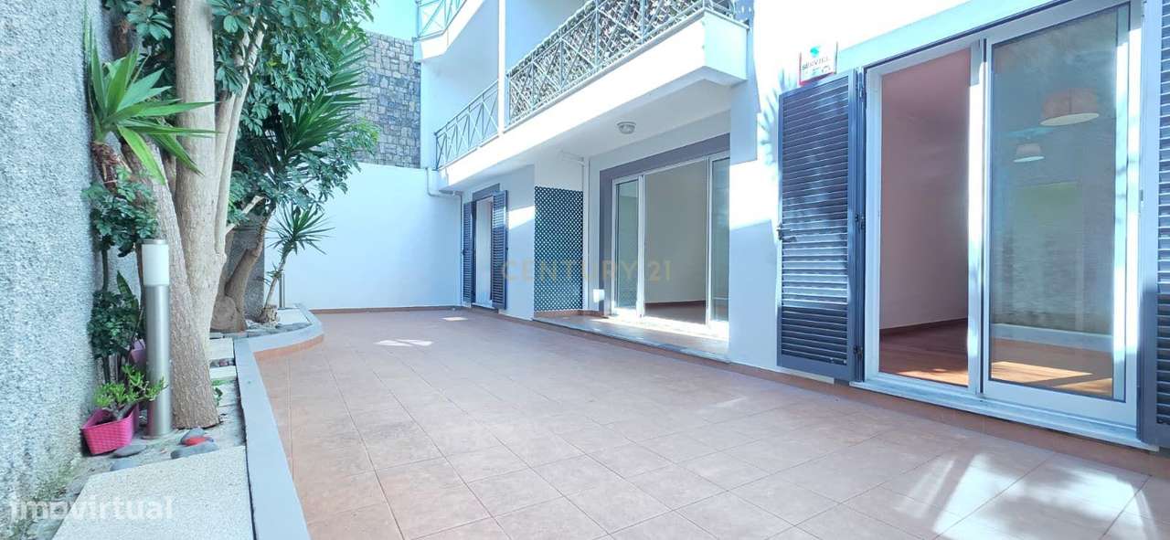 Apartamento T2+1 em Santo António-33