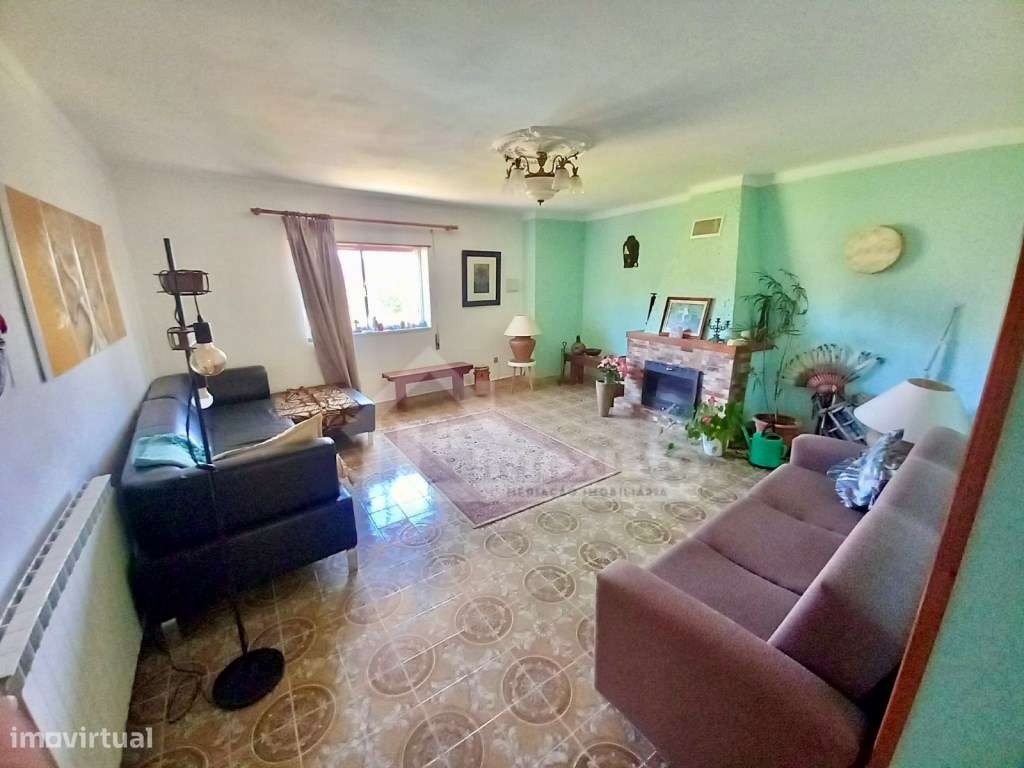 Moradia T4 pronta a habitar em Figueiró dos Vinhos-9