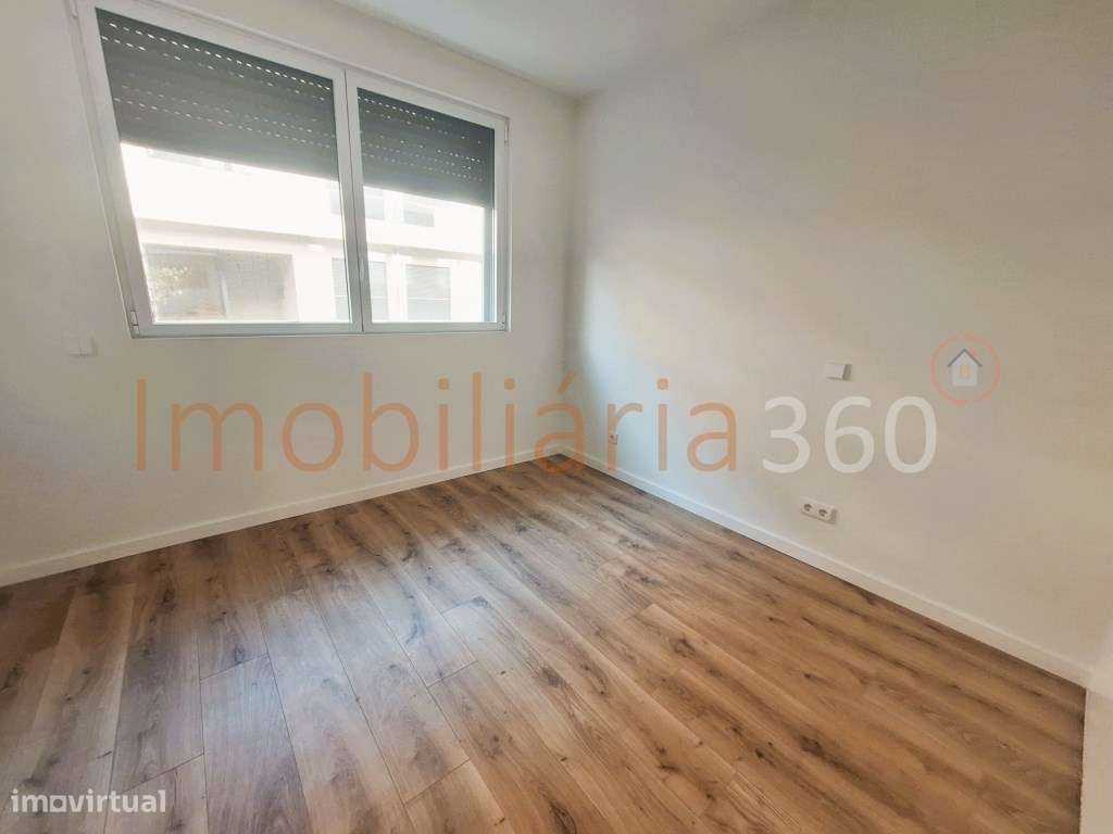 ** Apartamento T3 no Senhora do Porto Residence **-26