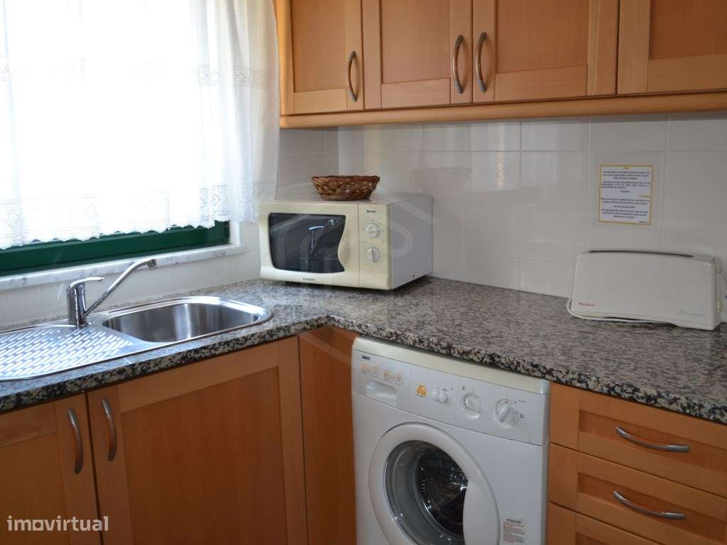 Apartamento T1 para venda em Condomínio Fechado com piscina em Vila... - Grande imagem: 4/8