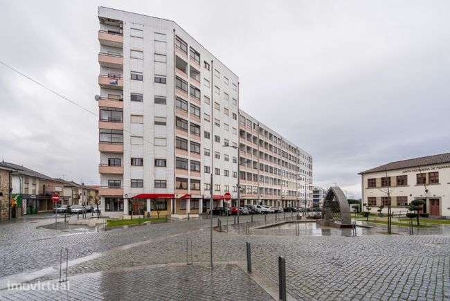 Apartamento T3 com excelentes áreas no centro de Amares - Grande imagem: 4/16