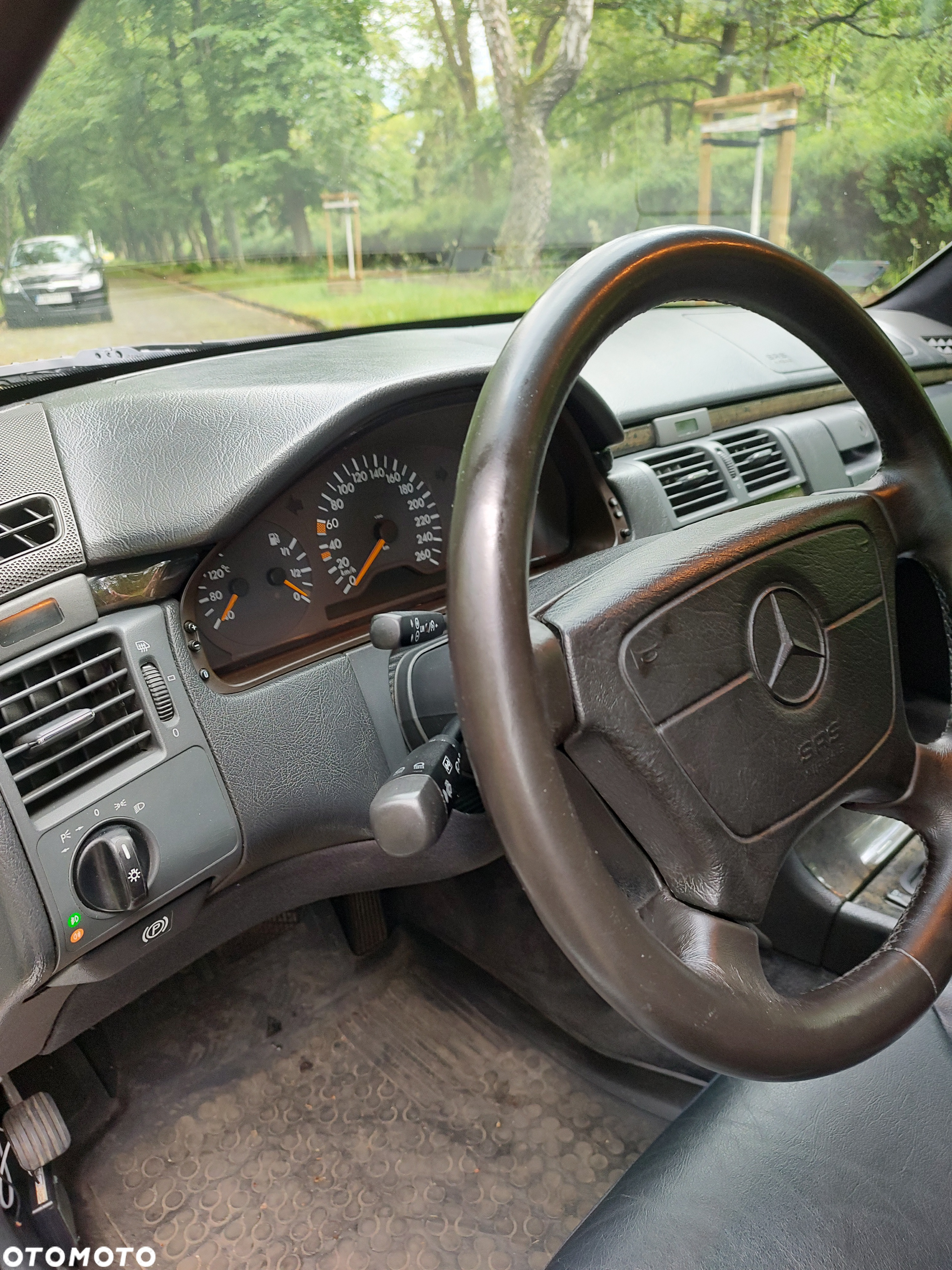 Mercedes-Benz Klasa E 430 Avantgarde - 23
