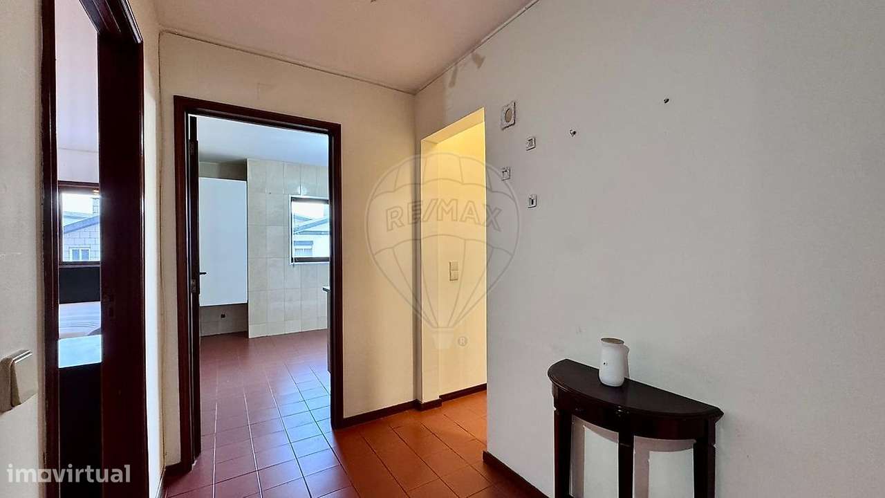 Apartamento T2 para arrendamento - Grande imagem: 2/24