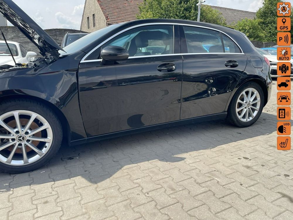 Mercedes-Benz A W177 (2018-) 200 7G-DCT Edition 2021 2020