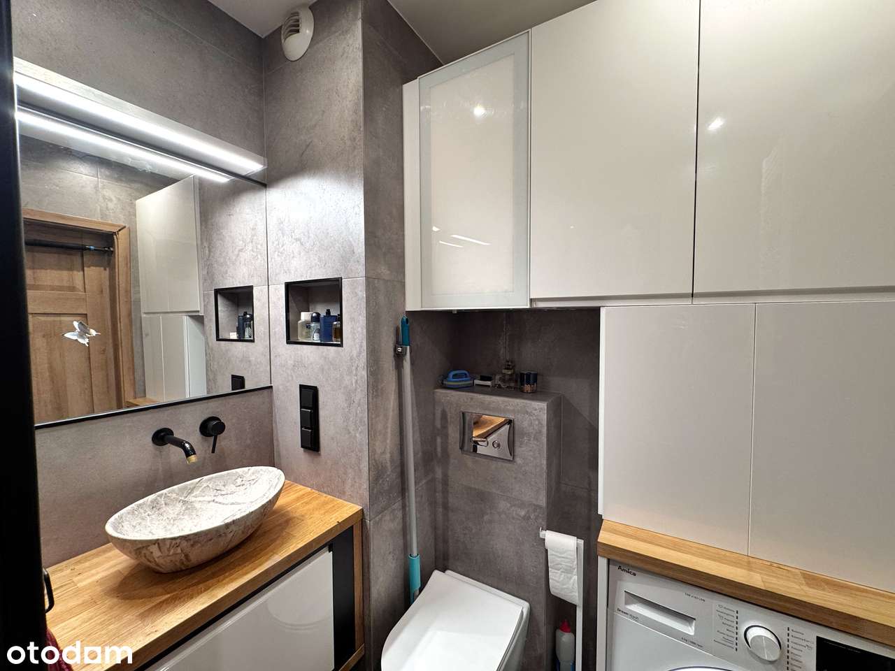 Kawalerka z ogródkiem | Miejsce postojowe | Komórka | Budynek z 2019-7