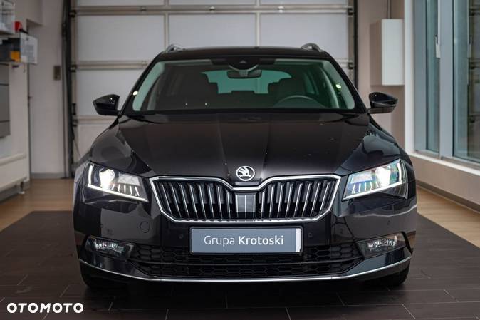 Skoda Superb 2.0 TDI 4x4 L&K DSG - 2