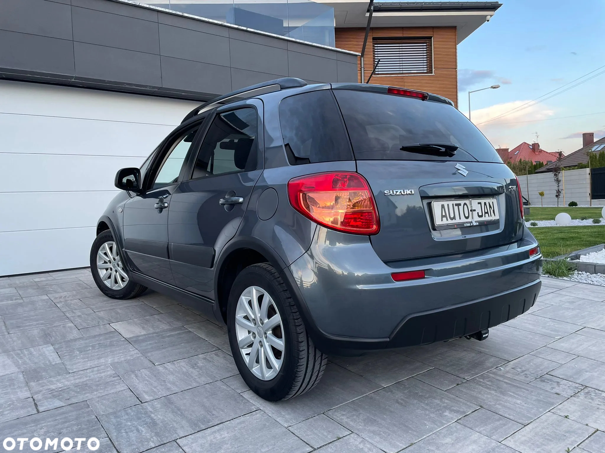 Suzuki SX4 - 31