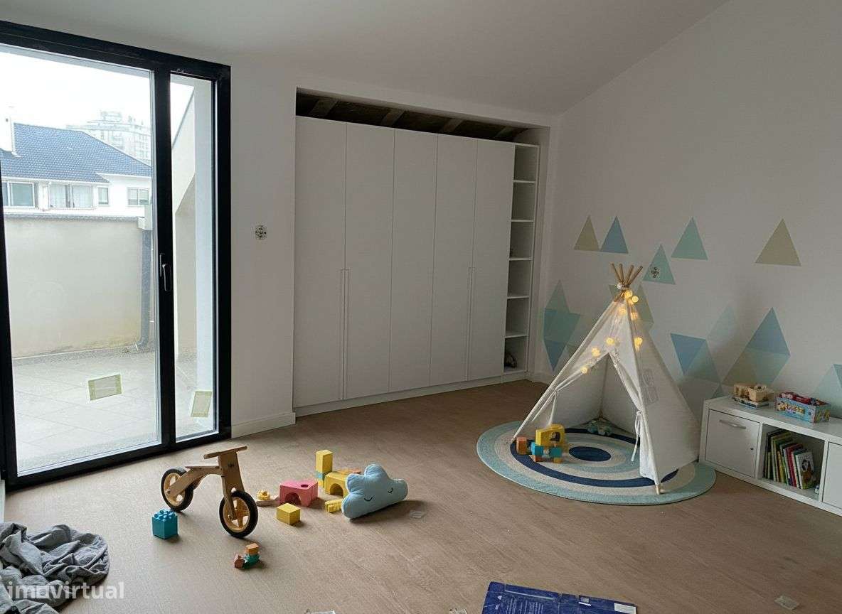 Apartamento T1+1 no Centro de Esgueira-11