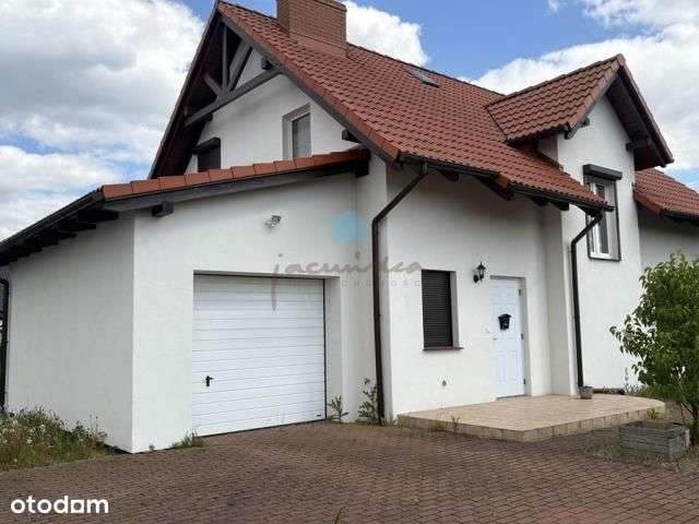 Atrakcyjny dom z poddaszem użytkowym Osiniec Os. O-18