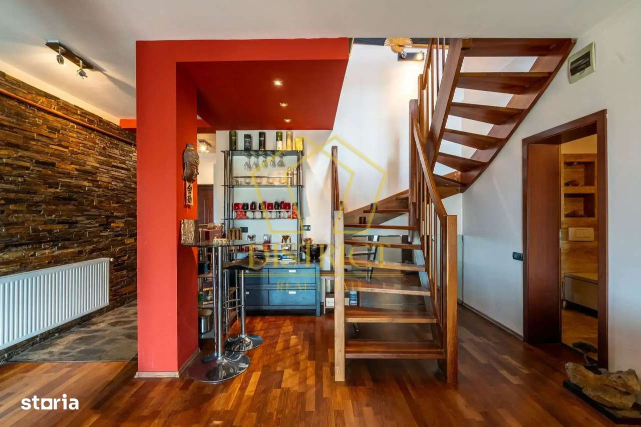 0% COM Apartament cu 3 camere, scara interioara, semineu | Favorit - Imagine principală: 4/14