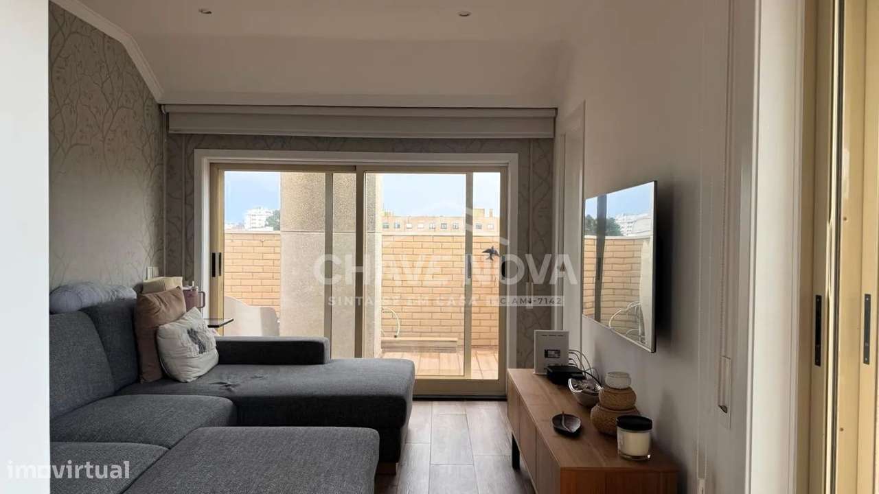 PS - Penthouse Dúplex T2+1 com Terraço e Solário em Canidelo-37