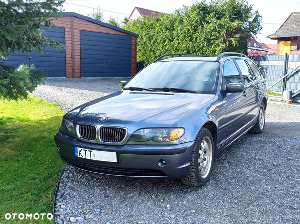 BMW Seria 3 325xi - 1