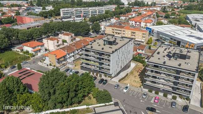 Apartamento T3 Premium em Braga – Real | Como novo, garagem dupla-25