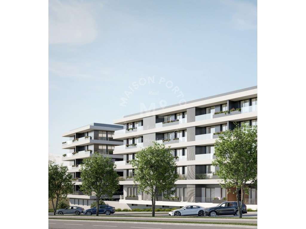 Apartamento T3 com Suite e Varanda em Condomínio Fechado na Avenida... - Grande imagem: 5/14