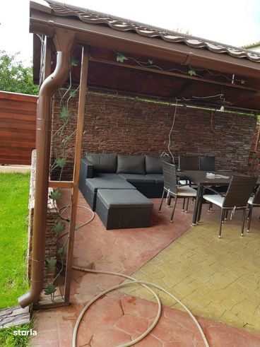 Casa perfectă pentru tine – spațioasă, confortabilă și gata de mutare!-11