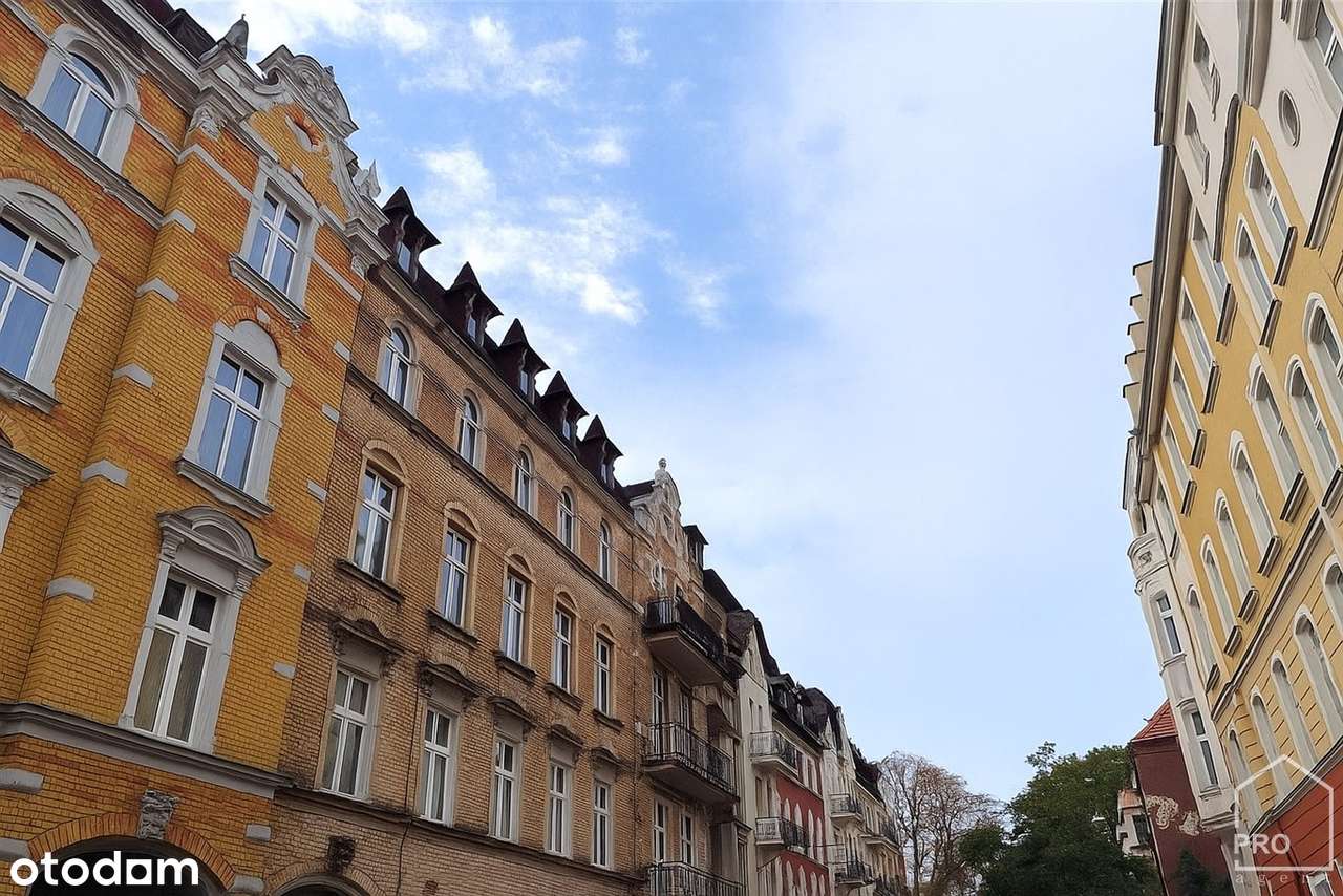 Lokal w zabytkowej kamienicy przy Parku Chopina-10