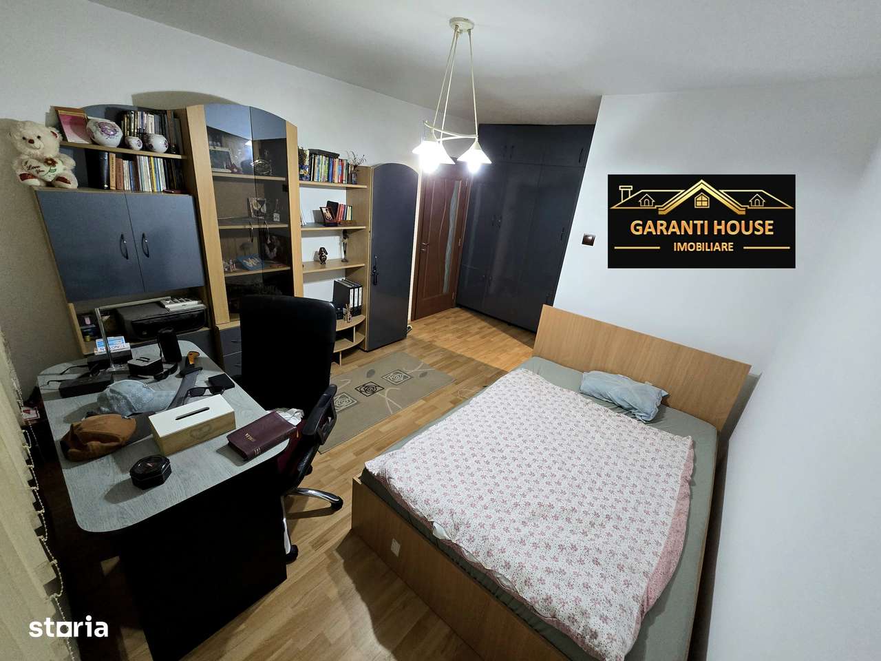 Zona Europa, apartament cu 3 camere, garaj, boxa subsol, 105 000€ neg. - Imagine principală: 5/8