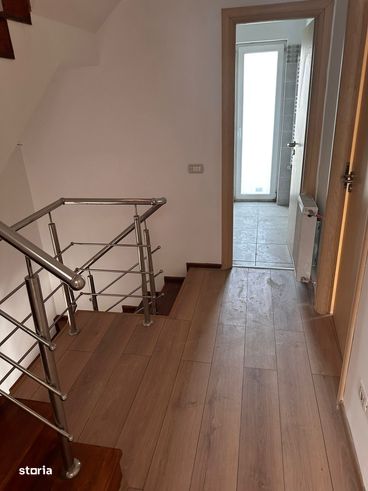 Rosu, Vila- Duplex, P+2. Imobil stil Italienesc!-11