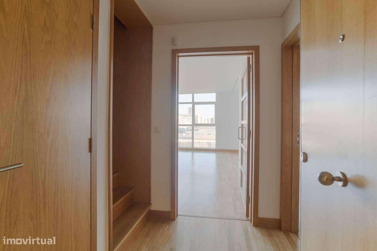 Excelente Apartamento T2 Duplex-7