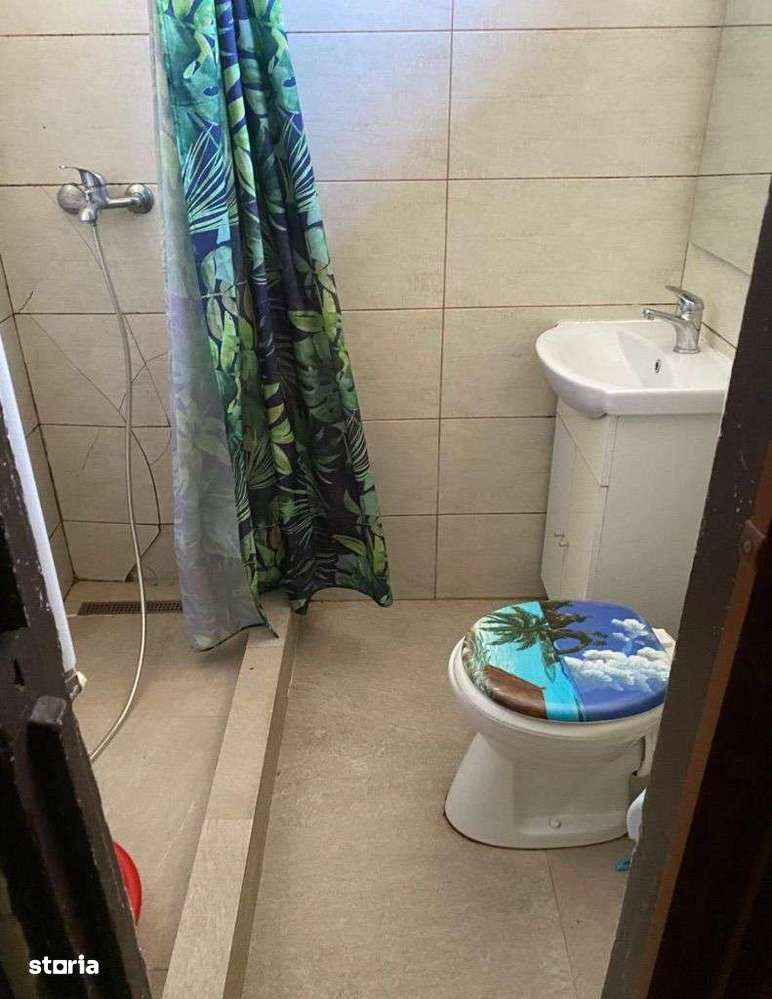 Vanzare casa cu 2 camere zona Traian in apropierea Liceului Xenopol ,-2