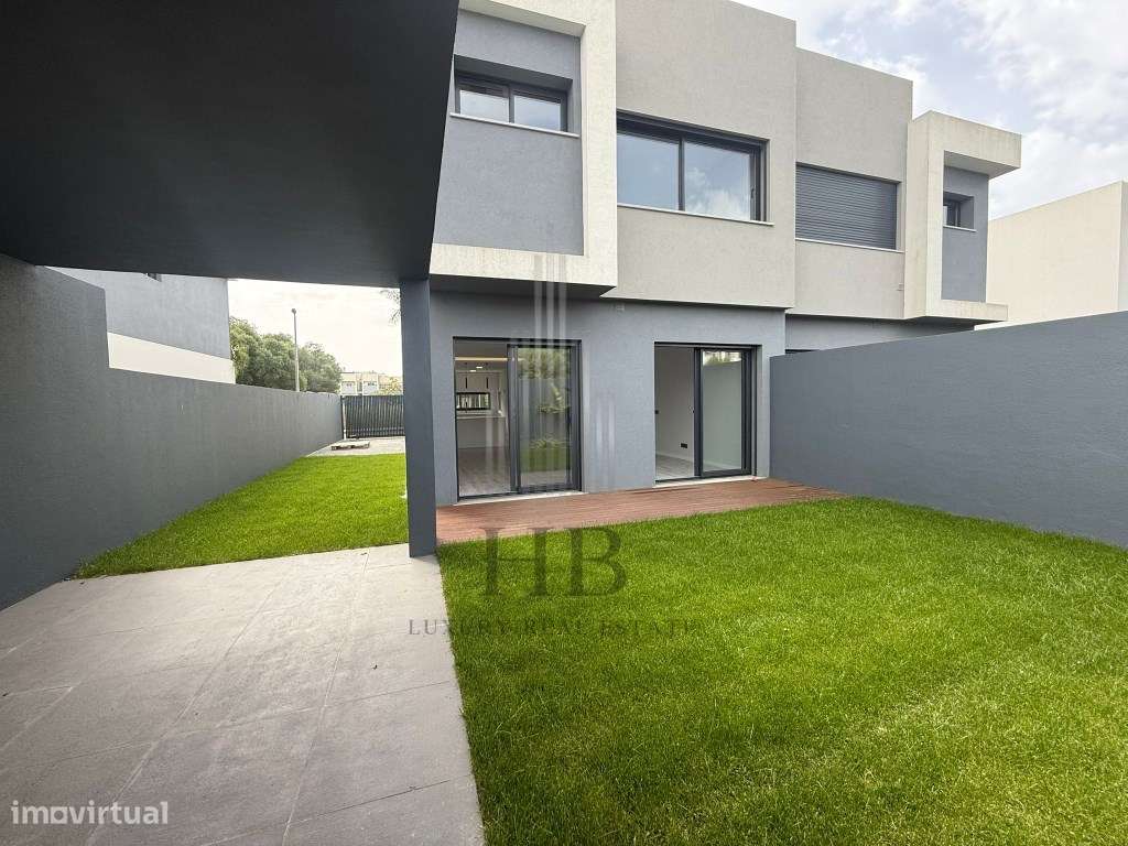 Moradia T3 com Jardim em Bicesse | Cascais-33