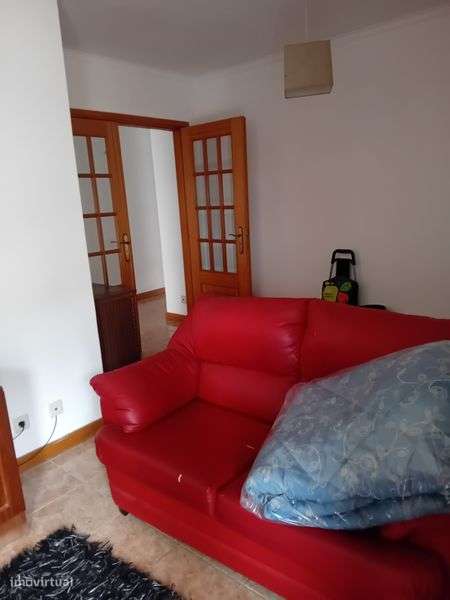 Apartamento T1 Mobilado - Centro Oliveira de Azeméis - Grande imagem: 4/8