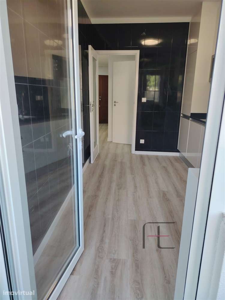 Apartamento T2 Venda em Gulpilhares e Valadares,Vila Nova de Gaia - Grande imagem: 4/32