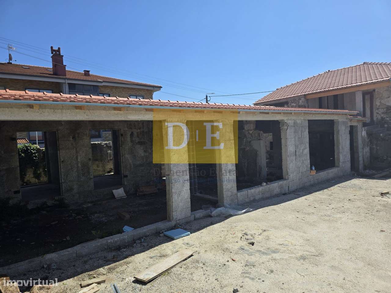 Moradia T3 em Vilar – Vila do Conde para Reabilitar - Grande imagem: 5/23