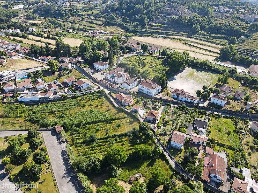 Moradia T3 para venda-4