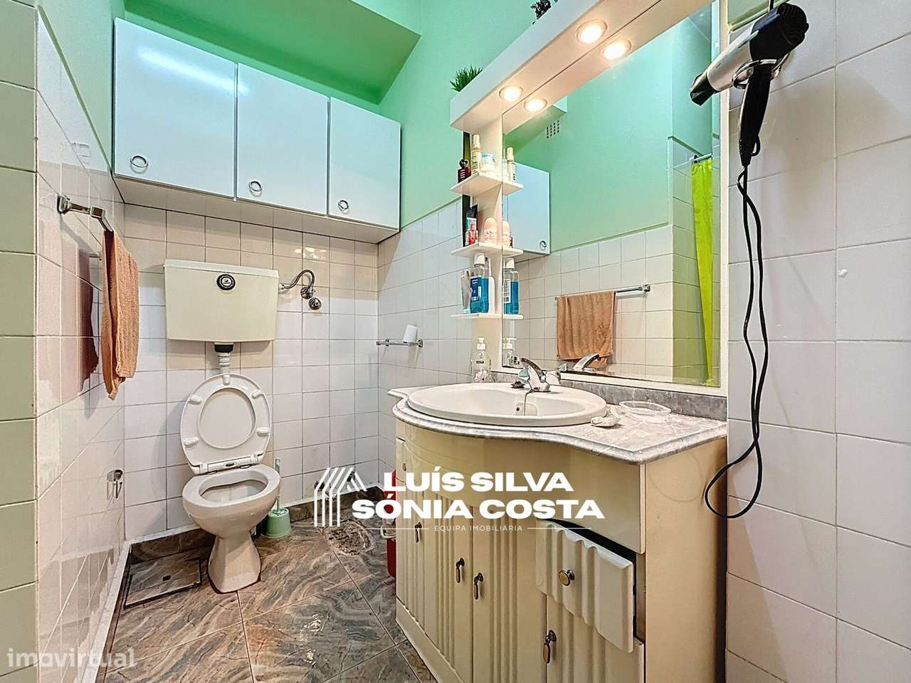 * APARTAMENTOS T4 Destinados a Investimento *-20