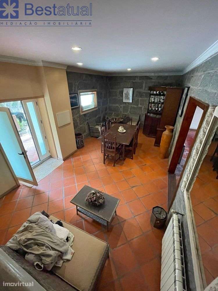 Moradia T4 Isolada - 5 min. Centro Sto. Tirso-34