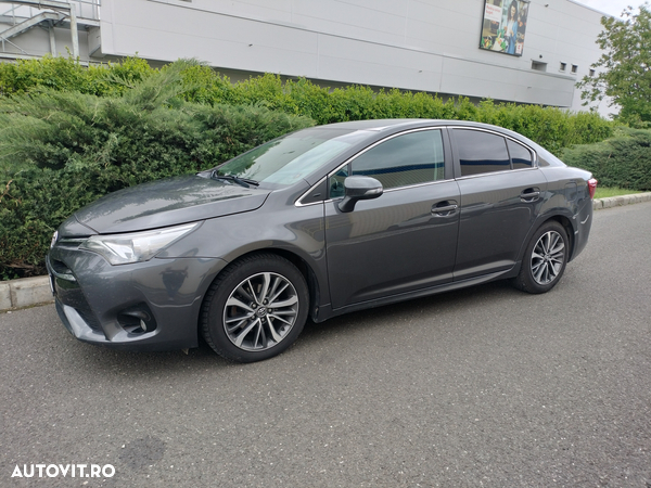 Toyota Avensis 1.6 D-4D Business Edition - 6