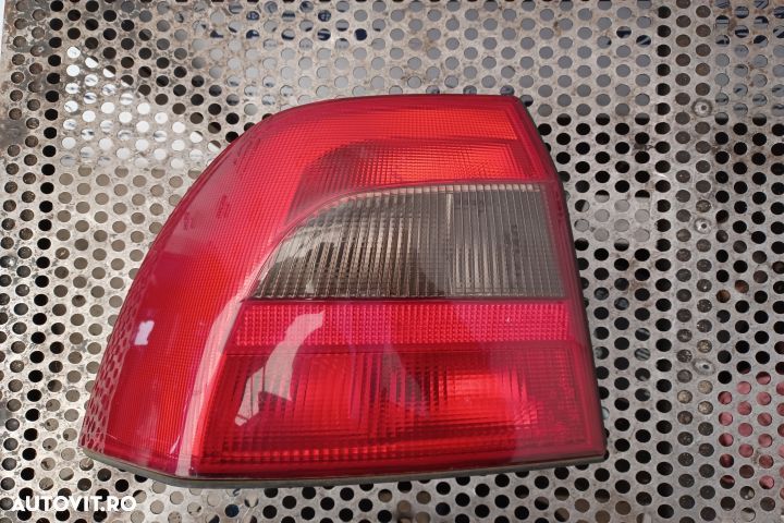 Lampa stop stanga pe aripa SEDAN Opel Vectra B (facelift)  [din 1999 pana  2002] seria Sedan 4-usi - 1