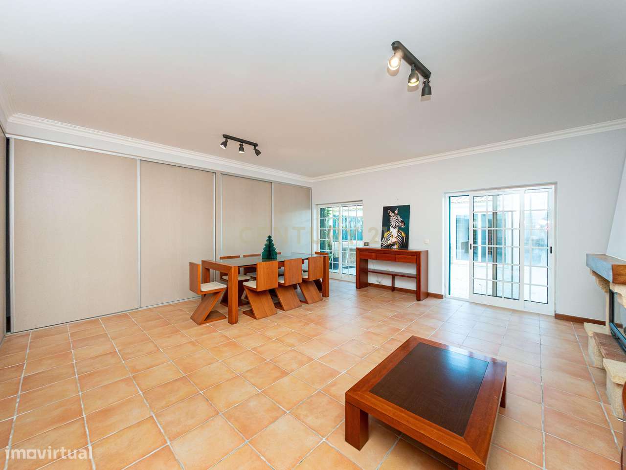 Urbanização Casa Nova Romeirão - Moradia T4 geminada - Grande imagem: 5/42