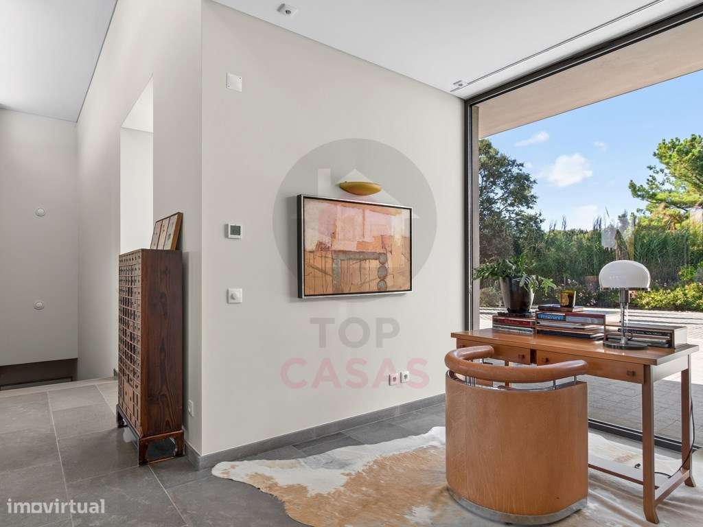 Propriedade contemporânea que combina privacidade, arquitetura e na...-44