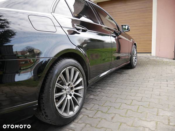 Mercedes-Benz Klasa E 200 CDI 7G-TRONIC Elegance - 15