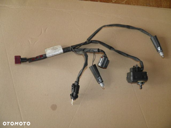 INSTALACJA LAMPY VOLVO XC90 XENON 30678833 - 3