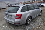 Skoda Octavia Combi Diesel 1.6 TDI DSG Ambition - 3