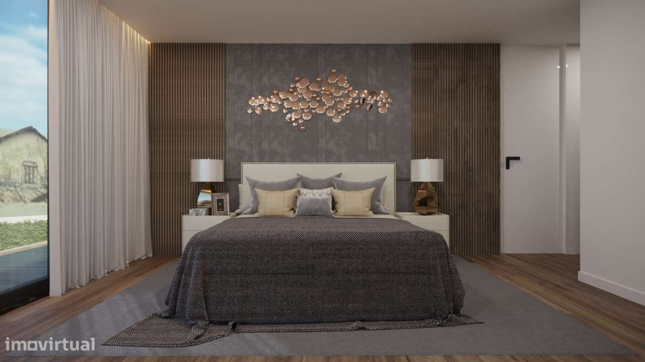 Moradia independente T5 – À praia da Madalena-16