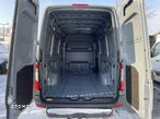 Mercedes-Benz Sprinter - 8