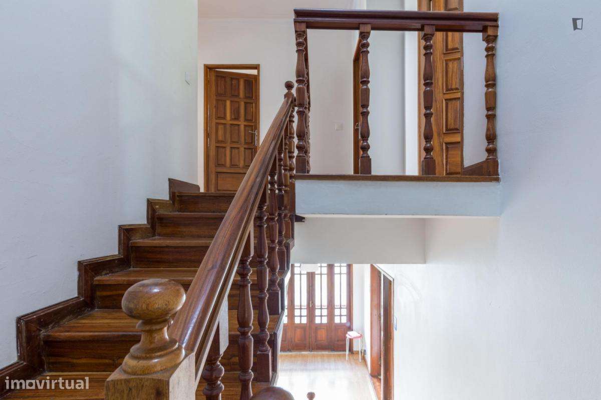 Quarto - localizado em Paranhos Porto - Grande imagem: 5/10