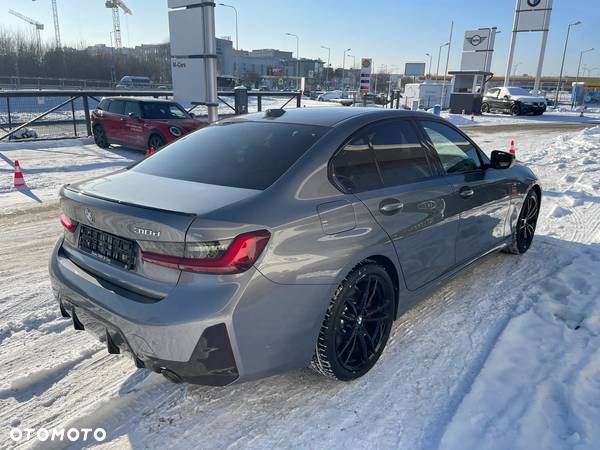 BMW Seria 3 318d M Sport - 11