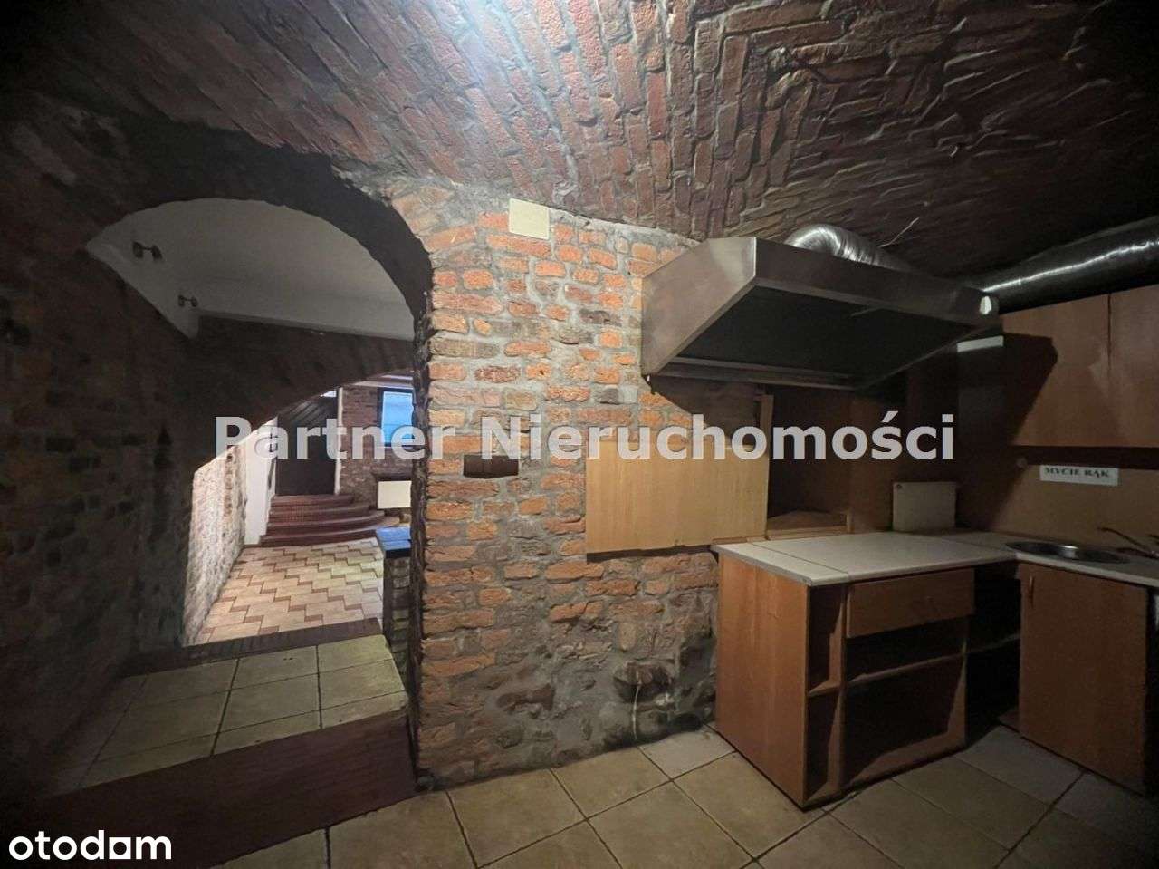 Lokal 108M !!! Starówka !!!! Piwnica!!! - Pełny obrazek: 4/7