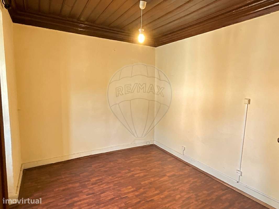 Moradia T4 para venda-15