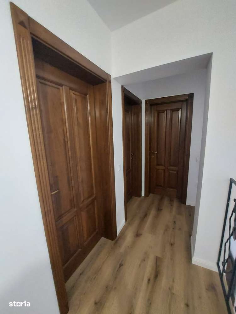 Casă cu 4 camere încălzire în pardoseală, terasă acoperită și pivniță-8