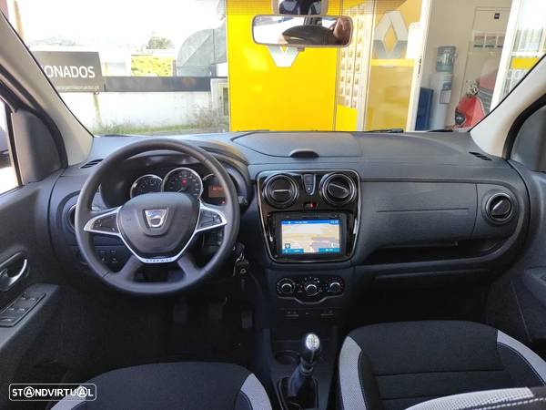 Dacia Lodgy 1.3 TCe Stepway 7L - 9