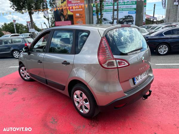 Renault Scenic 1.5dCi Expression - 4