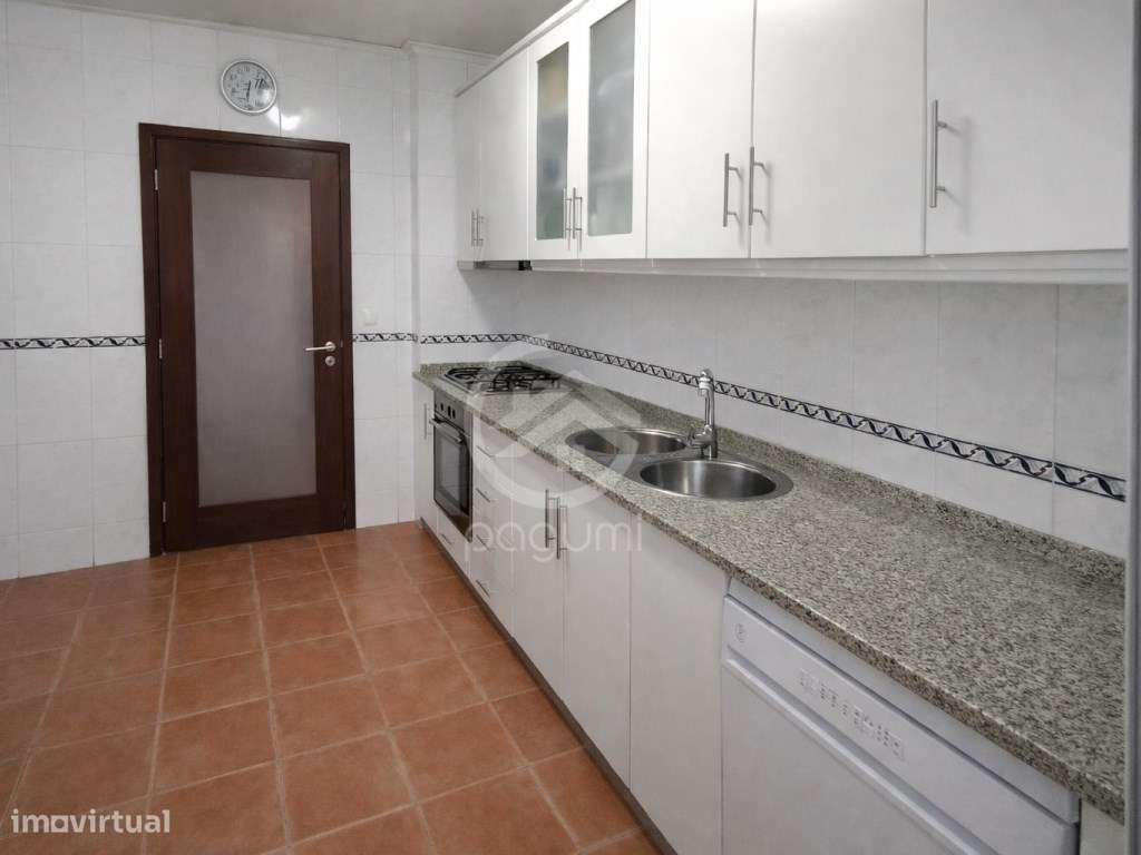 Apartamento T3 Penafiel - junto ao Sameiro - Grande imagem: 4/29