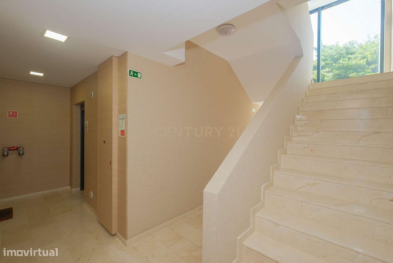 Apartamento T3 de Excelência em Porto Salvo, Oeiras-41